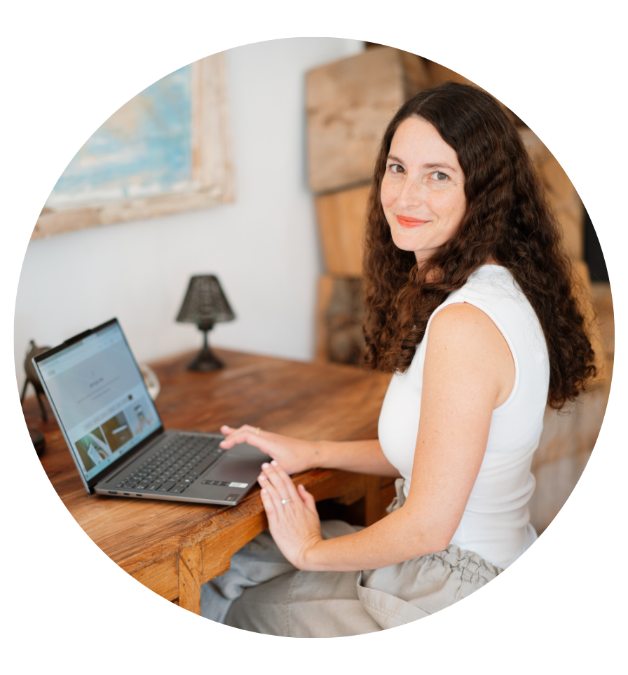 שיר בלום - שושקה - יוצרת אתרים מתוך חיבור