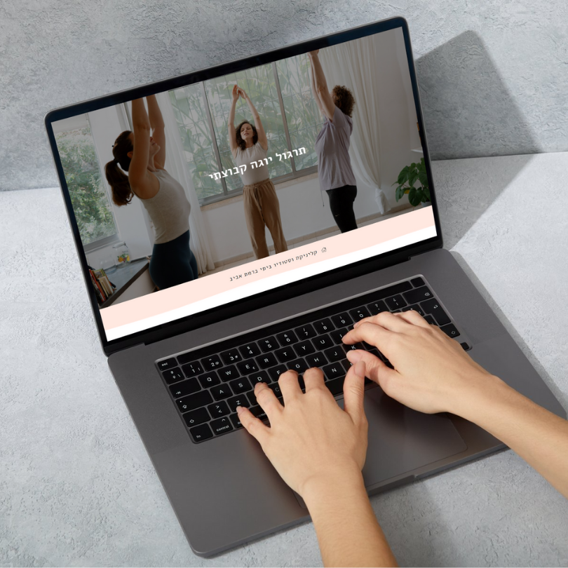 מיה וינשטוק